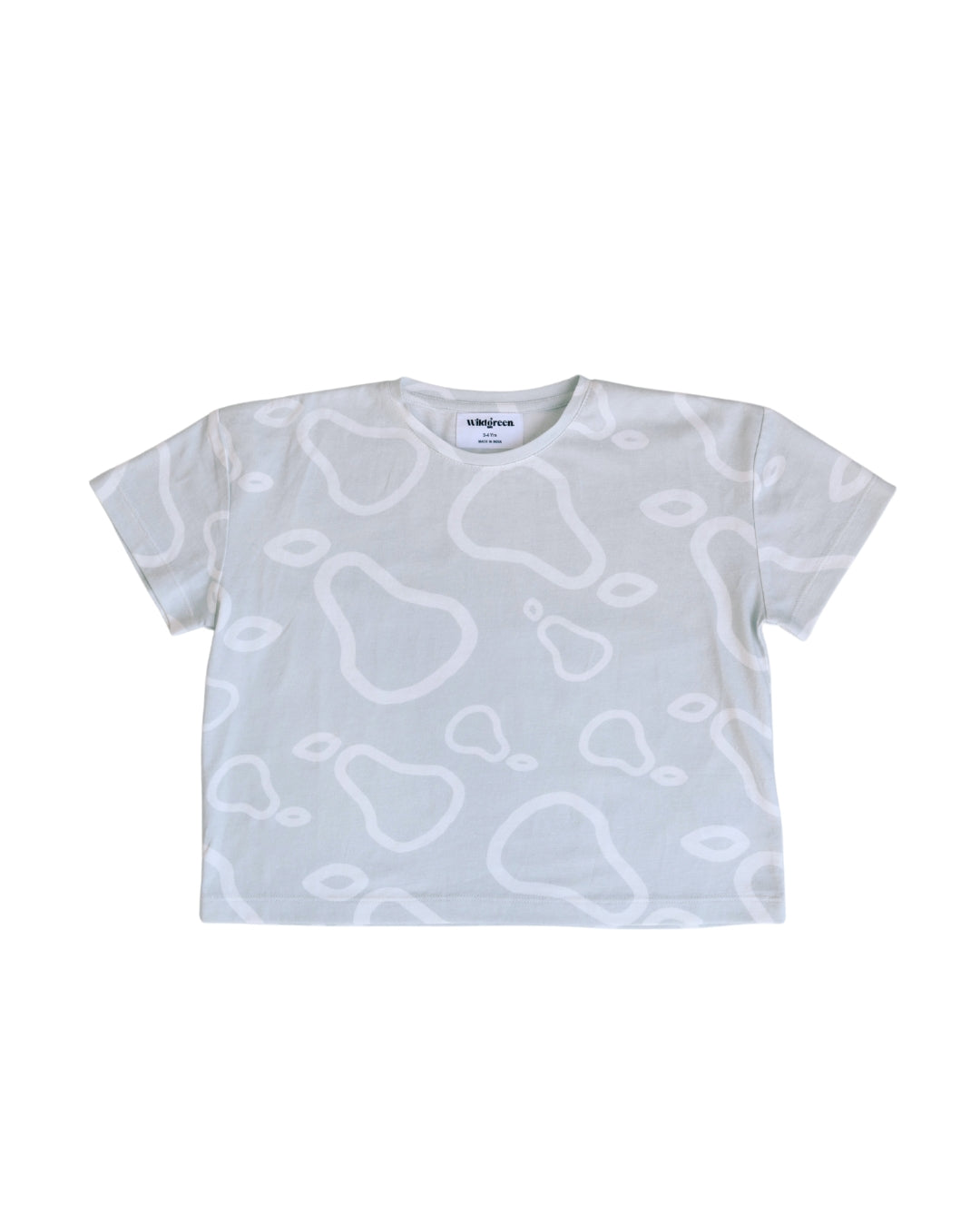 Wildgreen’s White Pear T-shirt, a gender-neutral kids’ tee made from 100% GOTS-certified organic cotton. Featuring a timeless, nature-inspired design, this sustainable and ethical kidswear piece is soft, breathable, and perfect for everyday wear. #OrganicKidswear #SustainableFashion #EthicalClothing