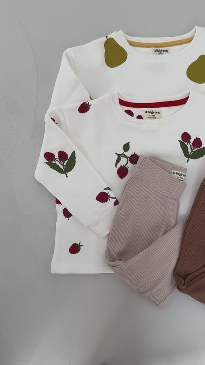 Video showcasing Wildgreen’s Orchard kidswear capsule collection. Organic cotton oversized sweaters and ribbed leggings in earthy, unisex tones and patterns